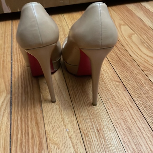 Authentic Christian Louboutin - Picture 4 of 4
